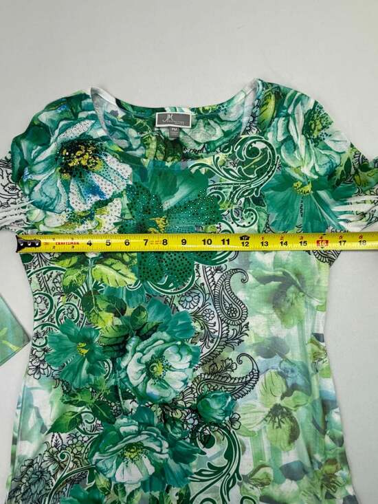 JM Collection Petite Green Floral Rhinestone Embellished 3/4 Sleeve Top - Picture 7 of 10